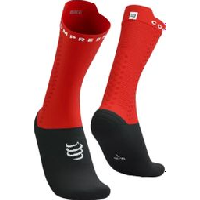 Photo Chaussettes compressport pro racing socks v4 0 bike rouge noir