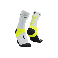 Photo Chaussettes compressport ultra trail socks v2 0 hight blanc noir jaune