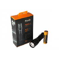 Photo Lampe de poche led fenix pd40r v2 0 max 3000 lumens avec batterie et cable de charge