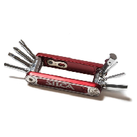 Photo Multi outils silca nove rouge
