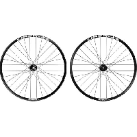 Photo Paire de roues mavic deemax park 26 dh 20x110 12x142 mm 6 trous 2024