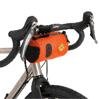 Photo Sacoche de cintre bikepacking Restrap Canister Bag orange orange